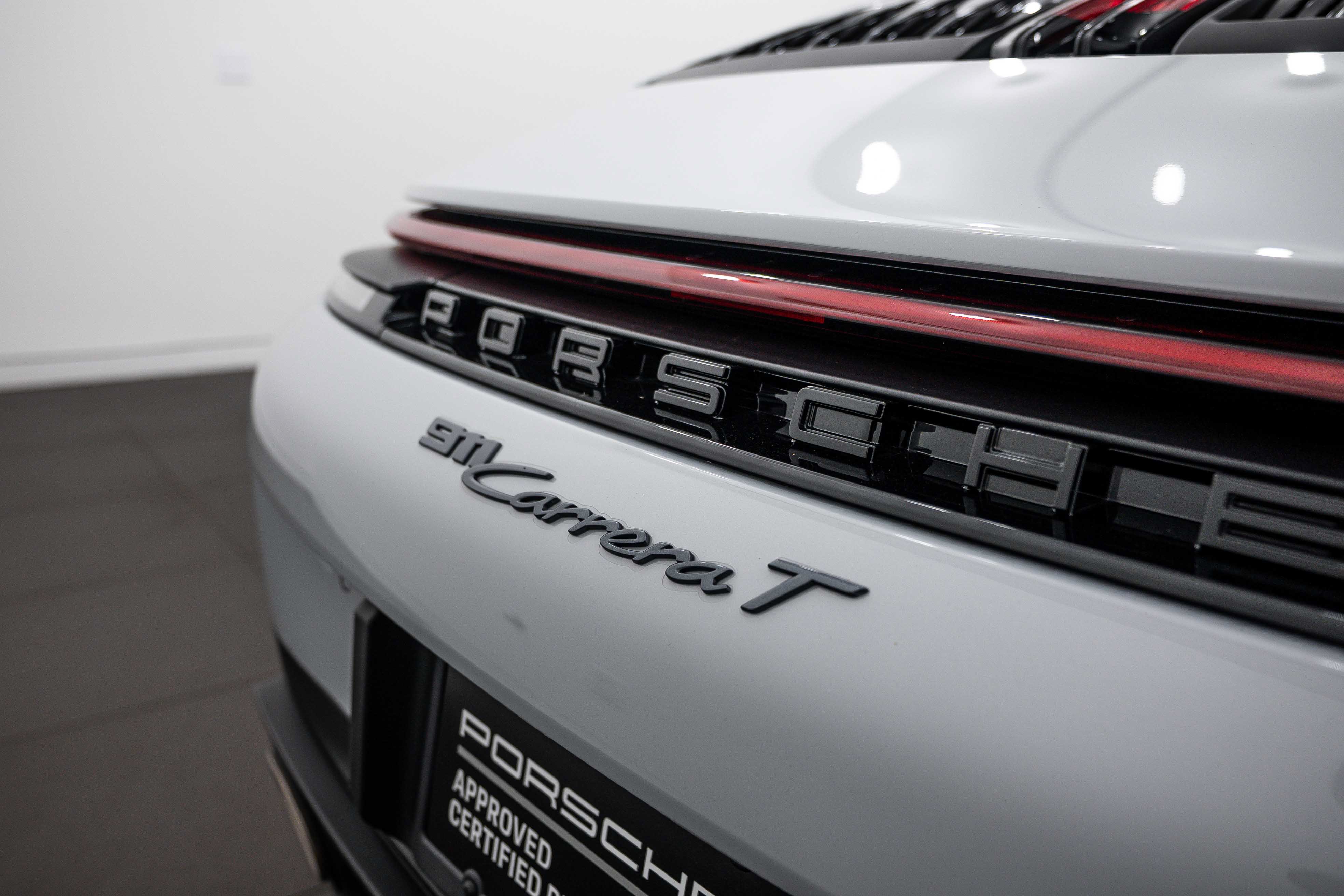 Certified 2026 Porsche 911 Carrera T RWD image 29