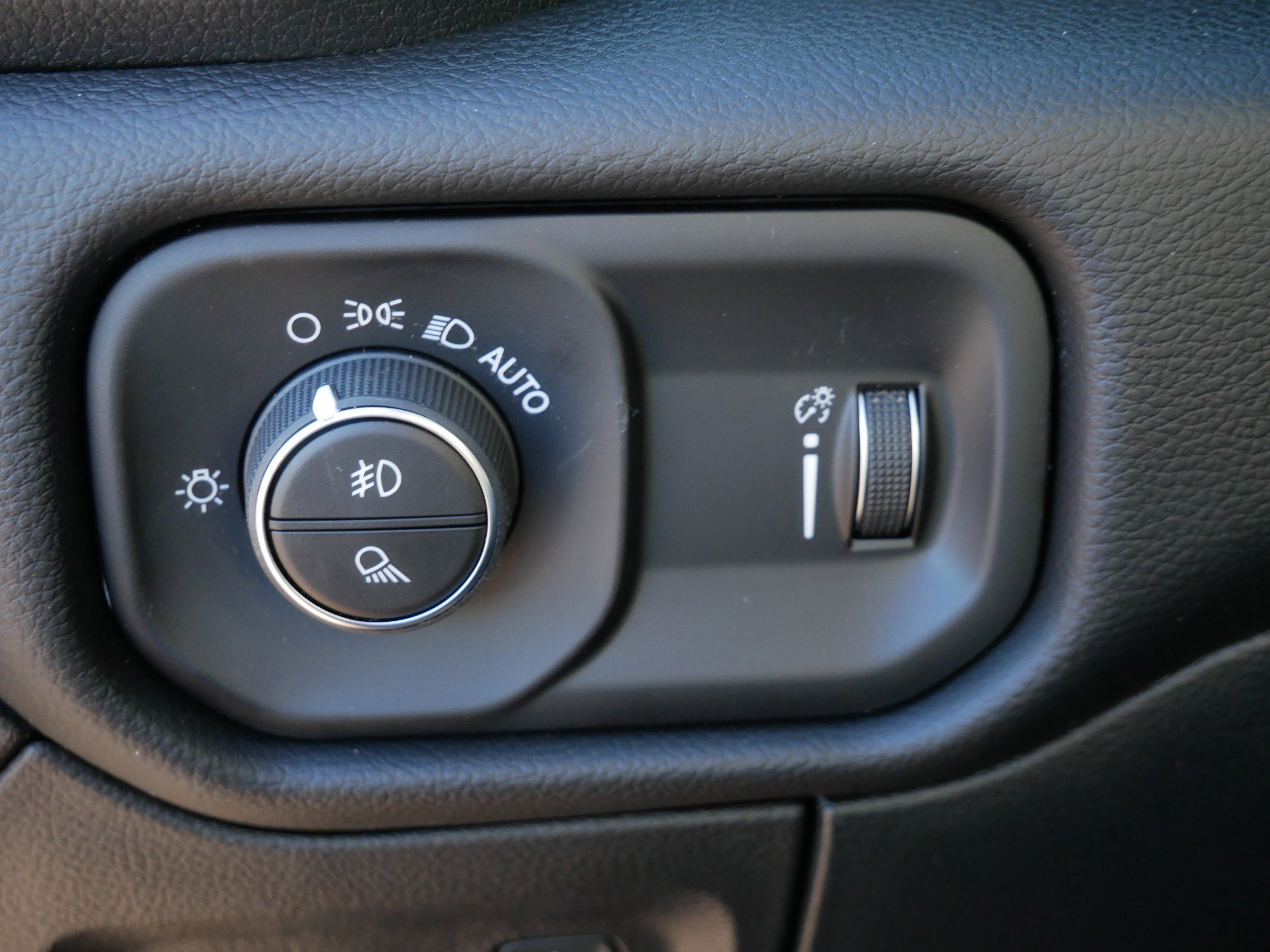 New 2026 RAM 1500 Big Horn w/ Night Edition AWD/4WD image 14