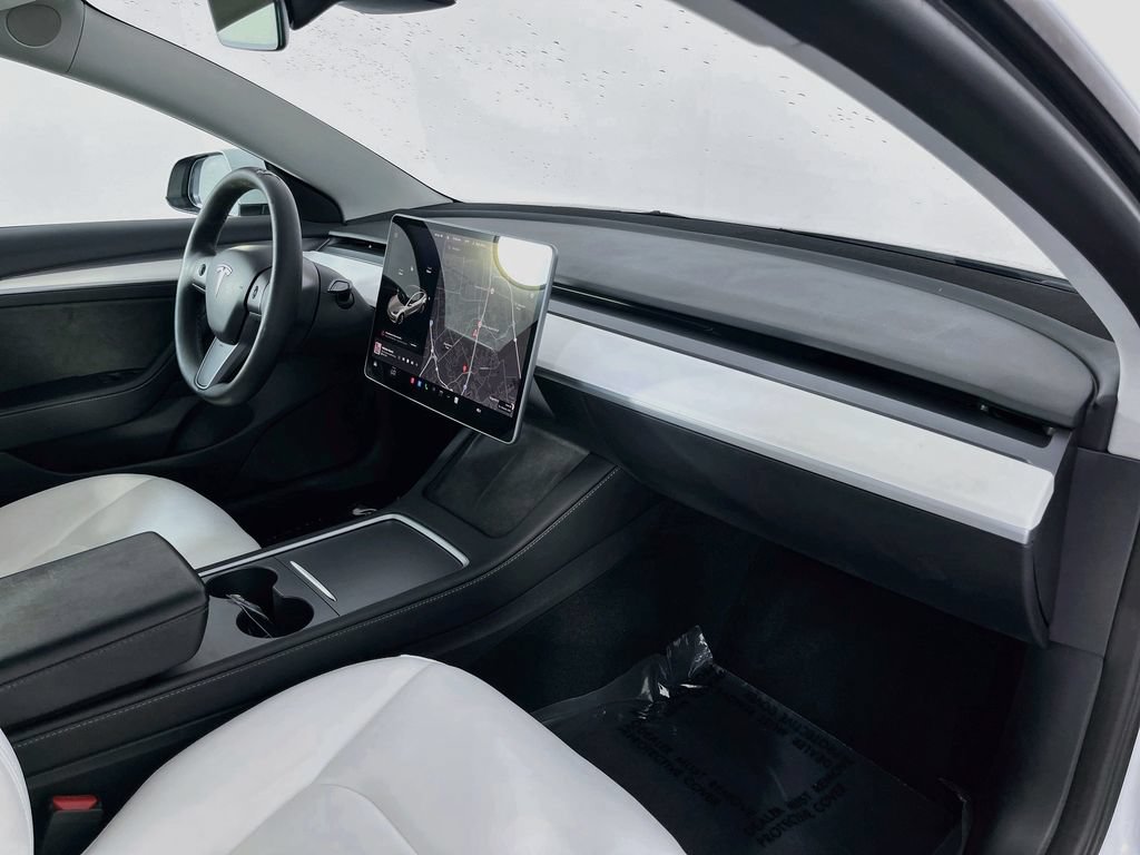 Used 2023 Tesla Model 3 Standard Range RWD image 29