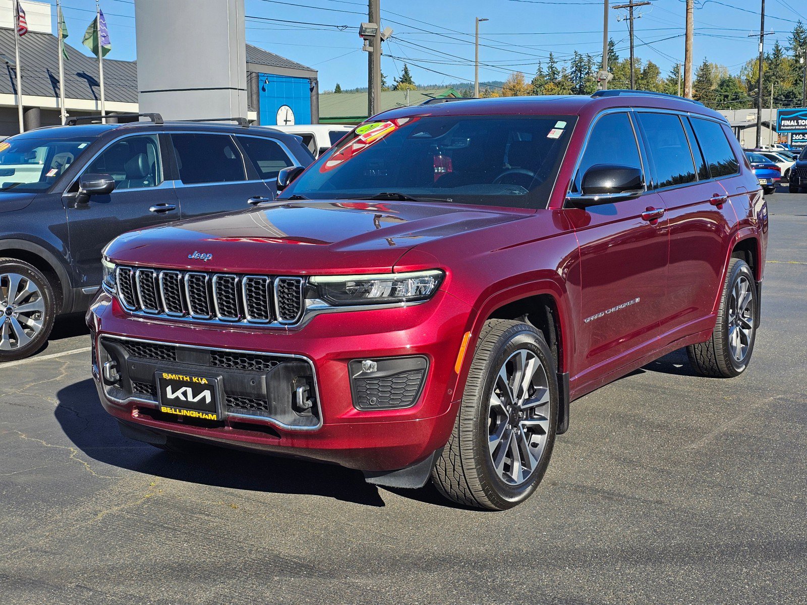 Used 2021 Jeep Grand Cherokee L Overland w/ MOPAR Finishing Package image 7