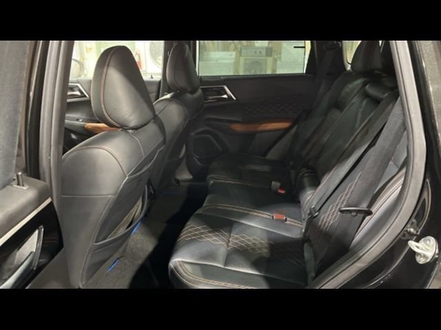 Used 2023 Mitsubishi Outlander SEL 40th Anniversary image 38