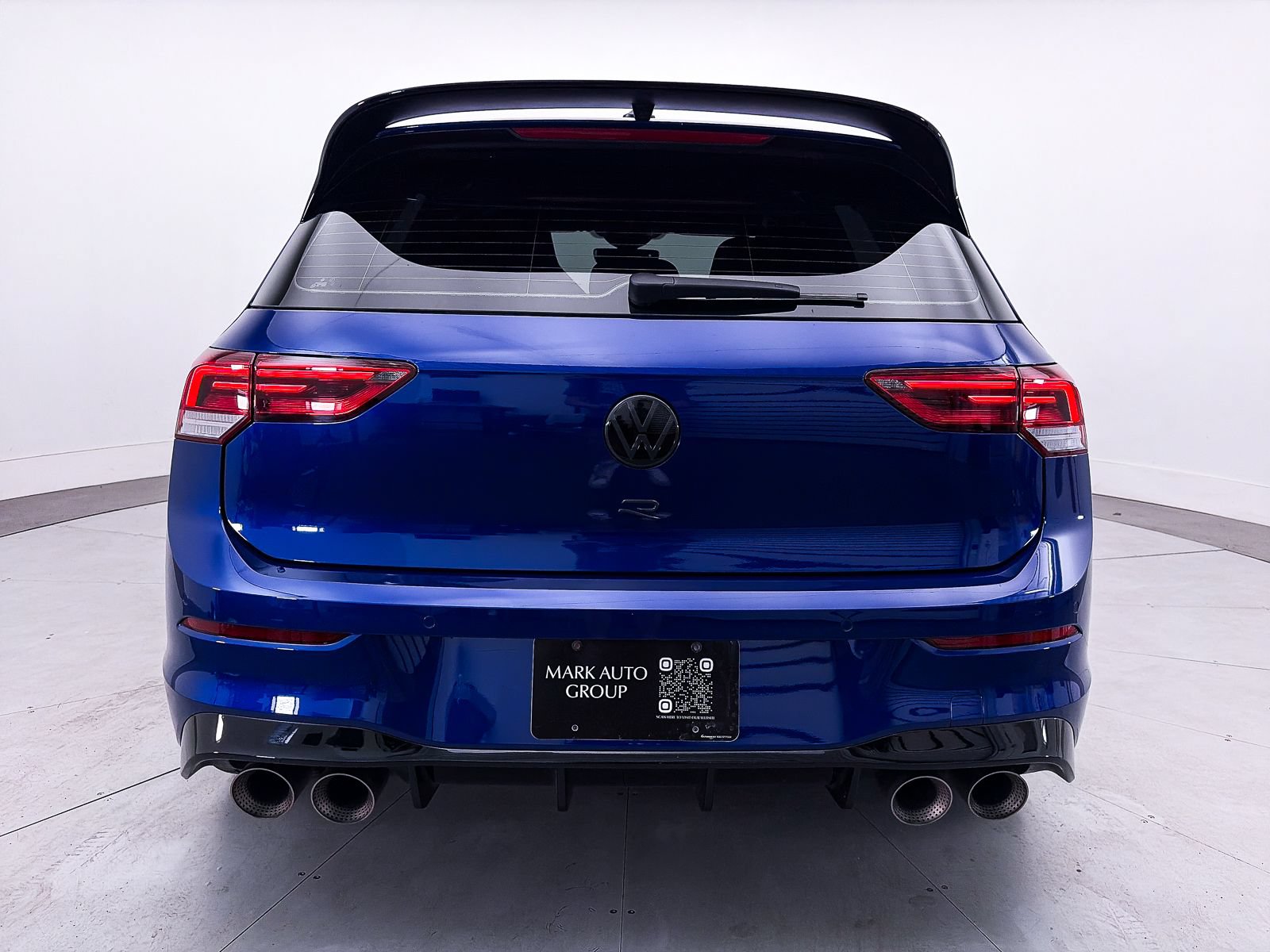 Used 2025 Volkswagen Golf R Black Edition AWD/4WD image 16