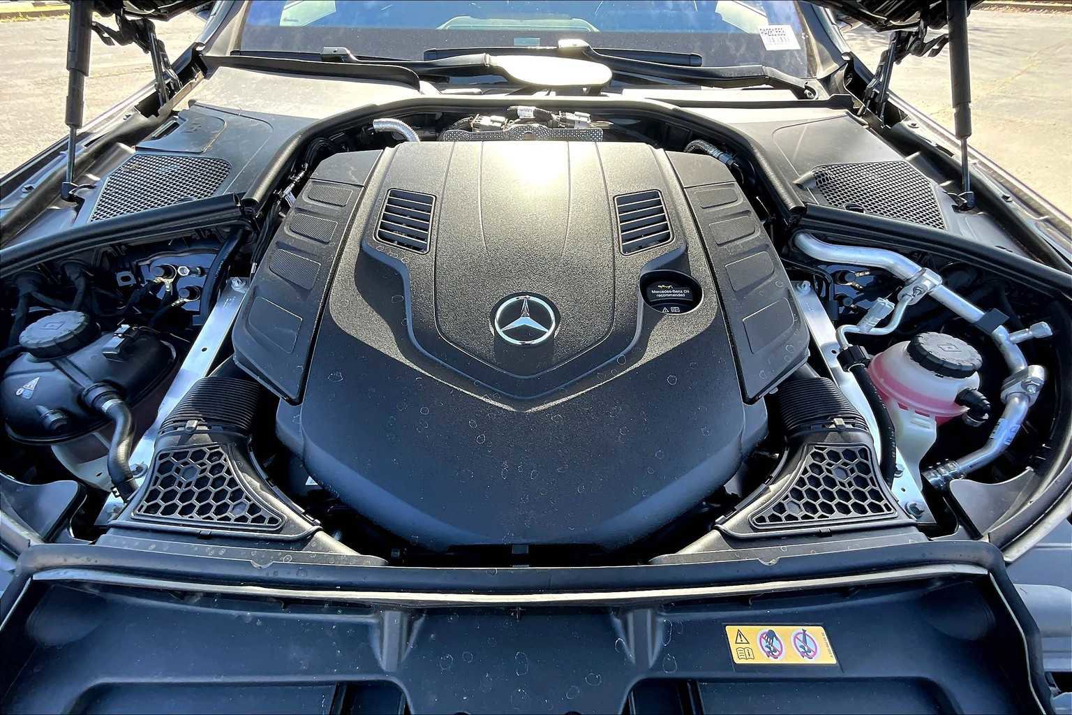 Used 2024 Mercedes-Benz S 580 S 580 image 16
