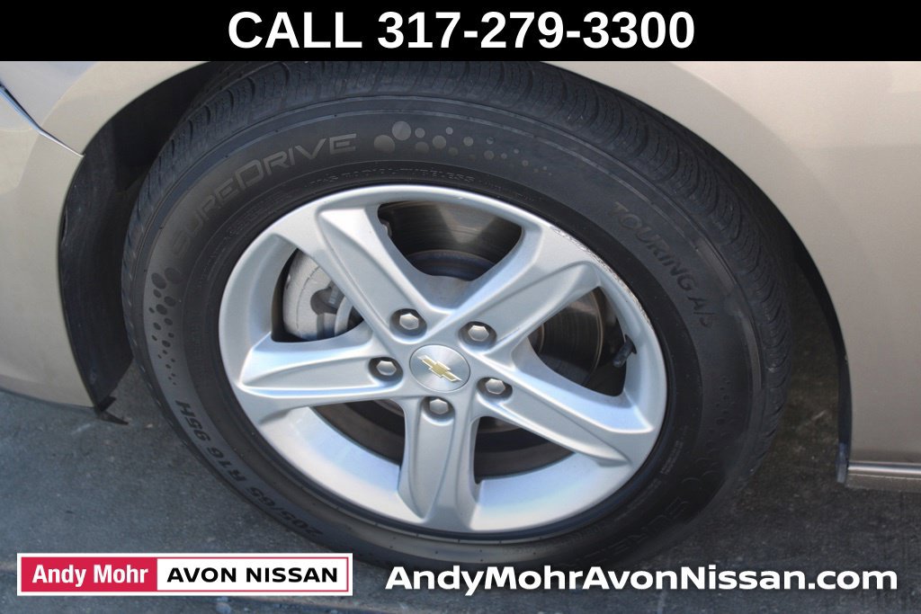 Used 2025 Chevrolet Malibu LT FWD image 11