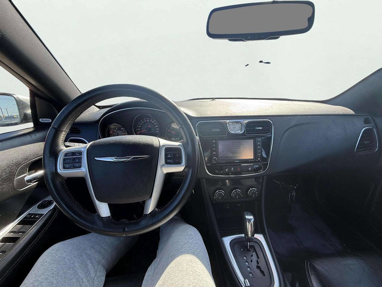 Used 2013 Chrysler 200 S image 17