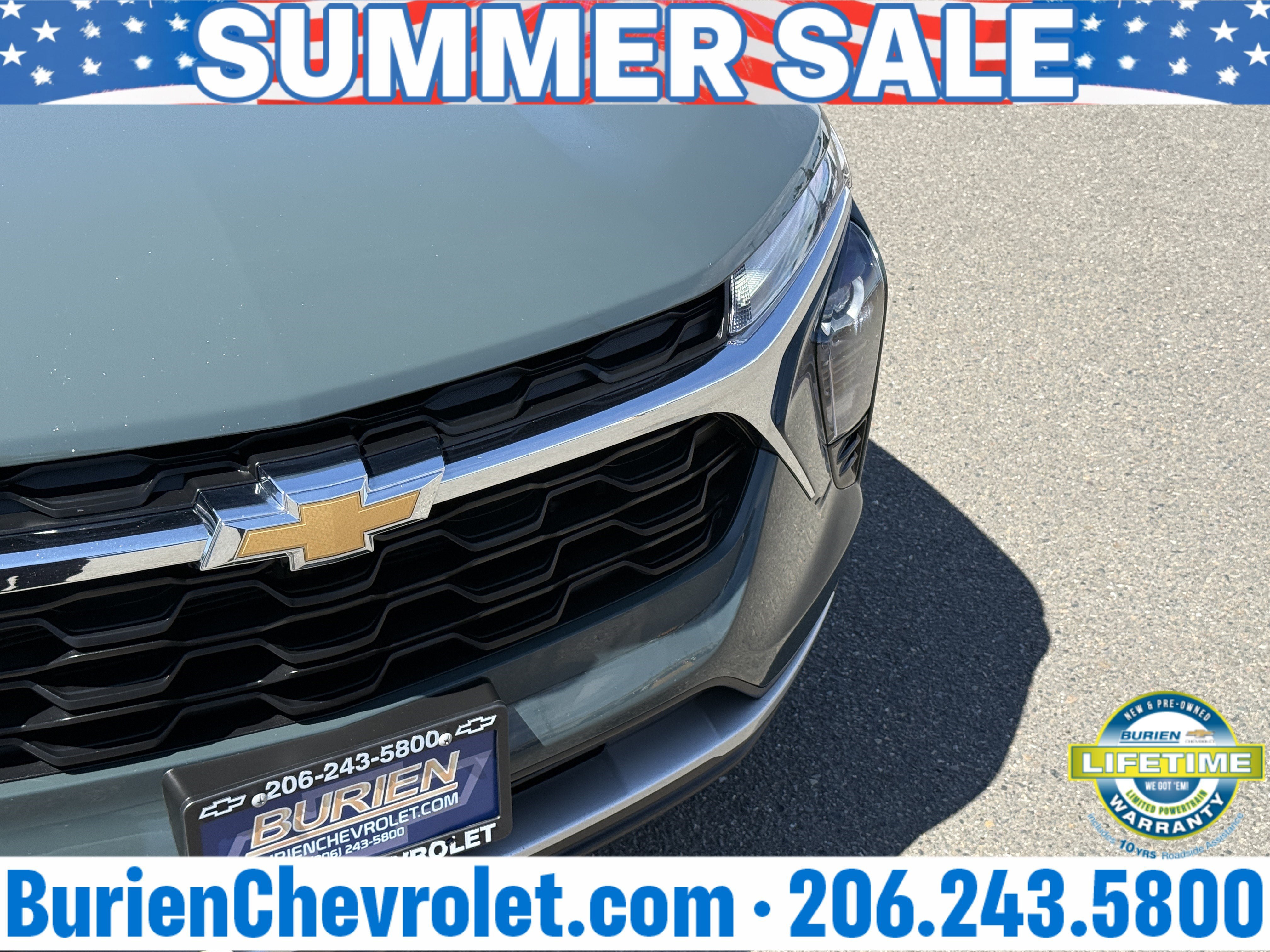 Used 2025 Chevrolet Trax LT FWD image 39