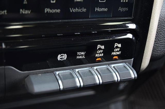 Used 2024 RAM 2500 Laramie image 19