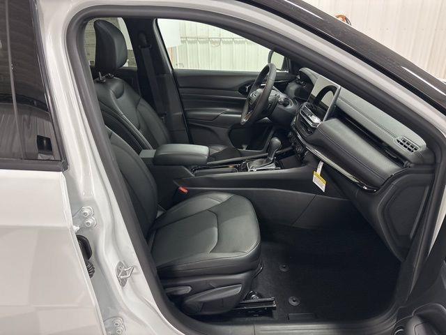 Used 2026 Jeep Compass Limited w/ Sun, Sound & Navigation Group AWD/4WD image 28
