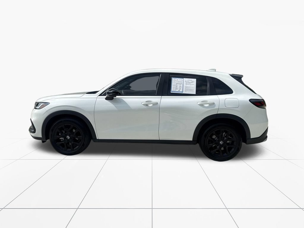 Used 2023 Honda HR-V Sport image 4