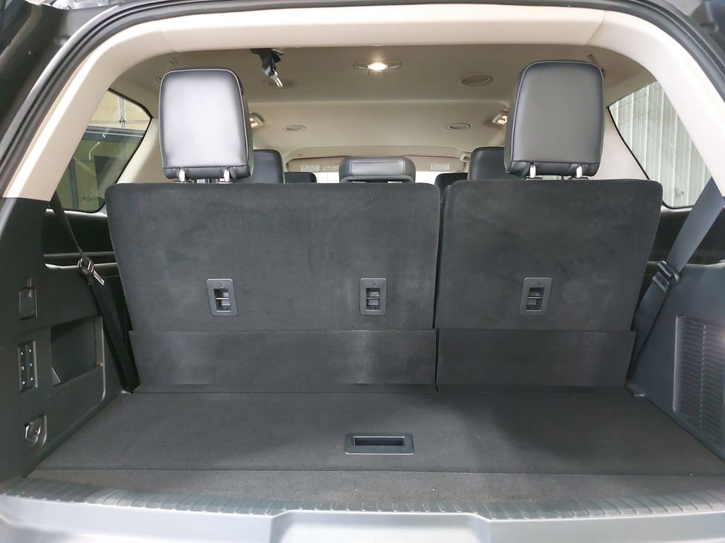 Used 2024 Ford Expedition XLT AWD/4WD image 12
