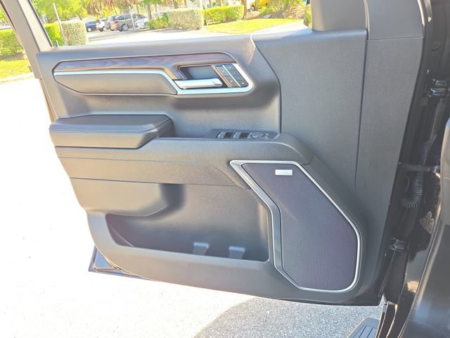 Certified 2025 GMC Sierra 1500 SLT w/ SLT Premium Package image 18