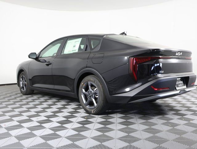 Certified 2025 Kia K4 LXS image 5