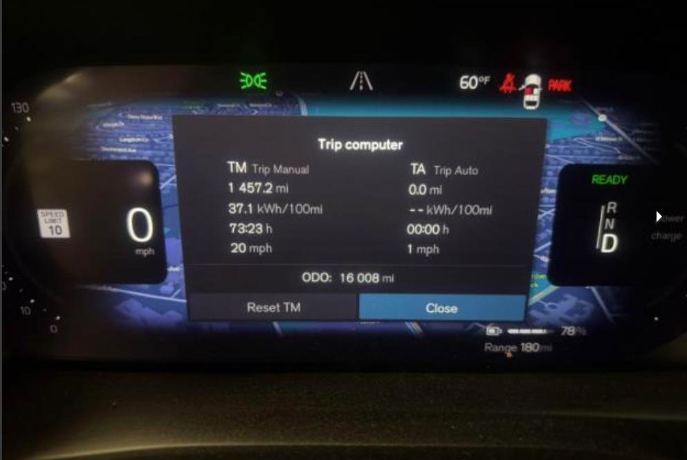 Certified 2023 Volvo C40 Recharge Core w/ Climate Package AWD/4WD image 5