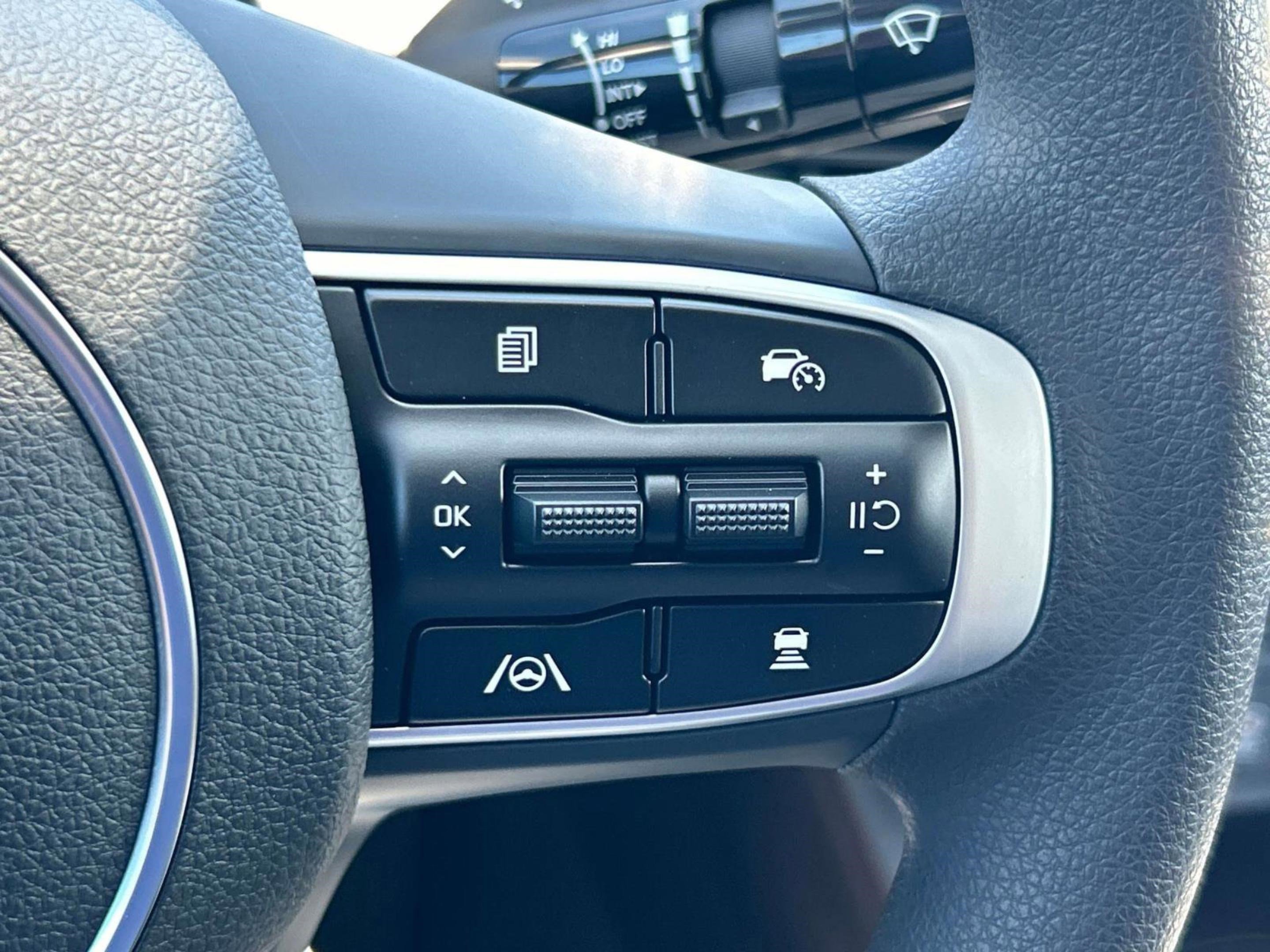 New 2026 Kia K5 LXS image 23