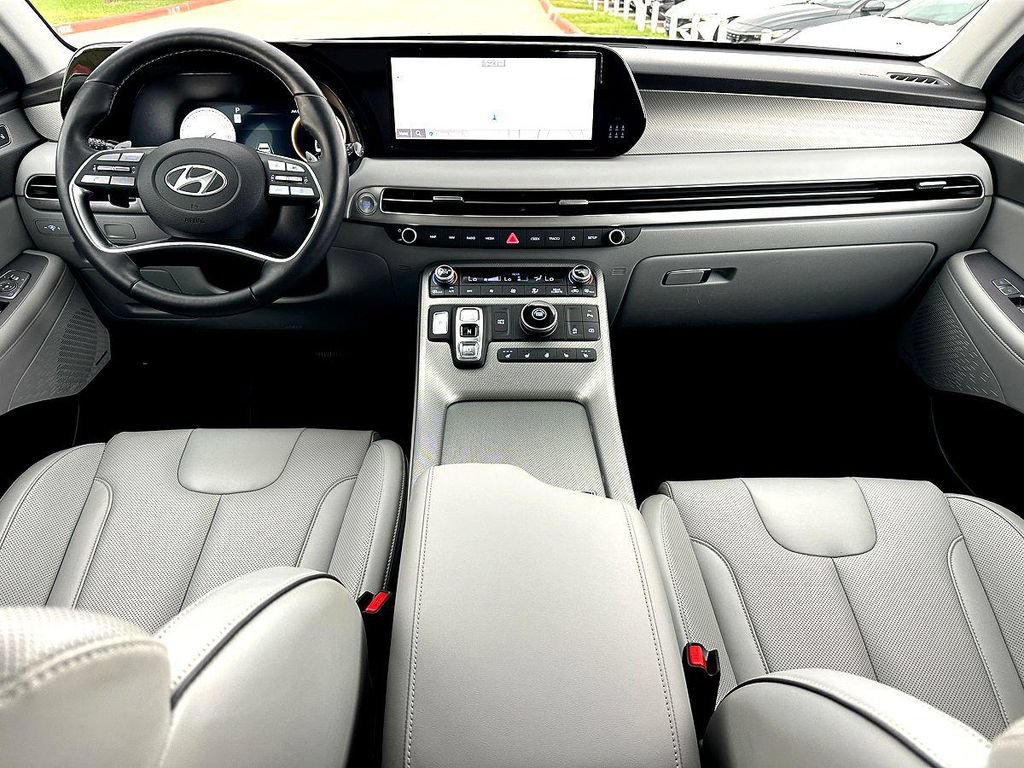 Used 2024 Hyundai Palisade SEL FWD image 31