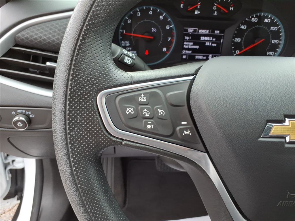 Used 2023 Chevrolet Malibu LT image 16