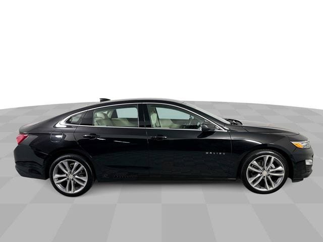 Used 2024 Chevrolet Malibu LT FWD image 9