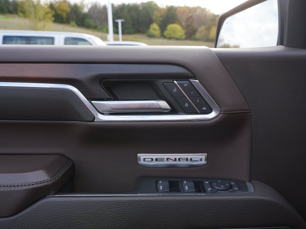 Certified 2024 GMC Sierra 1500 Denali AWD/4WD image 19