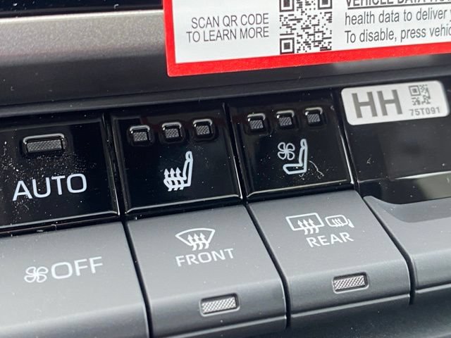 New 2026 Toyota Camry XLE w/ Premium Plus Package AWD/4WD image 20