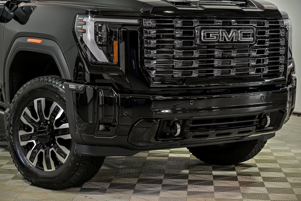 Used 2026 GMC Sierra 2500 Denali Ultimate AWD/4WD video 2