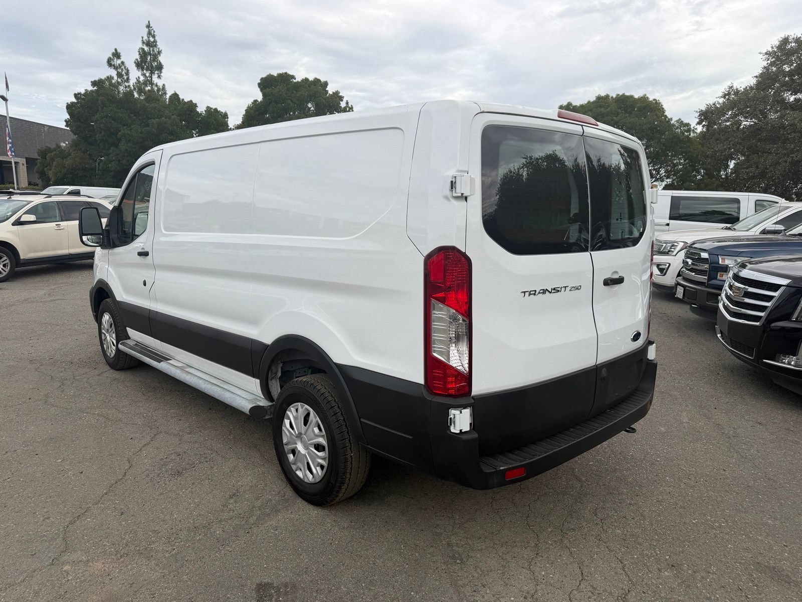 Certified 2025 Ford Transit 250 Low Roof w/ Exterior Upgrade Package RWD image 3