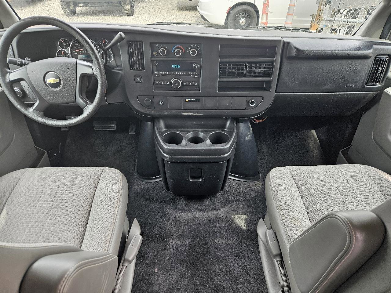 Used 2014 Chevrolet Express 1500 LT w/ LT Preferred Equipment Group AWD/4WD image 30