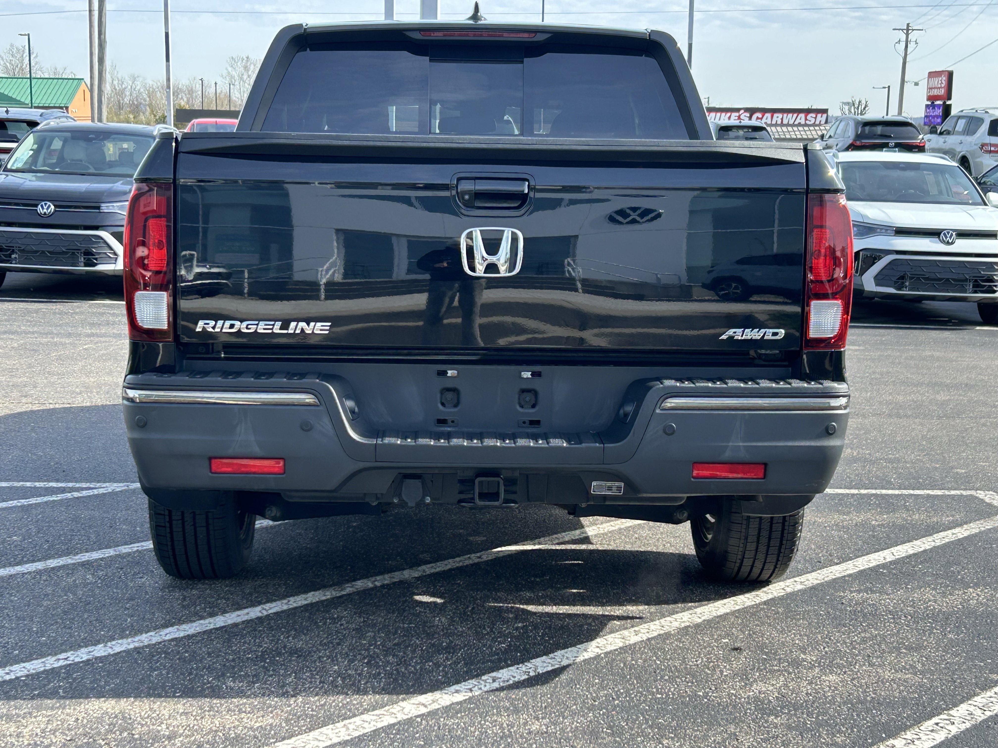 Used 2020 Honda Ridgeline Black Edition image 6