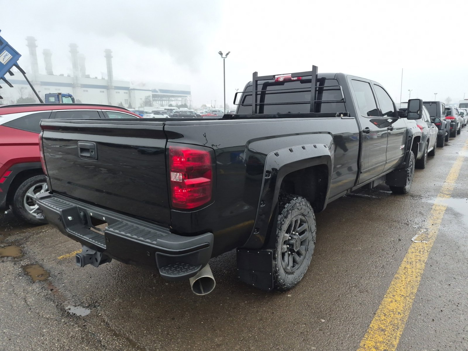 Used 2016 Chevrolet Silverado 2500 LT w/ Midnight Edition AWD/4WD image 3