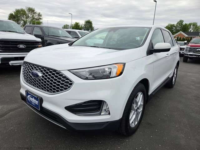 Used 2024 Ford Edge SEL w/ Convenience Package AWD/4WD image 3