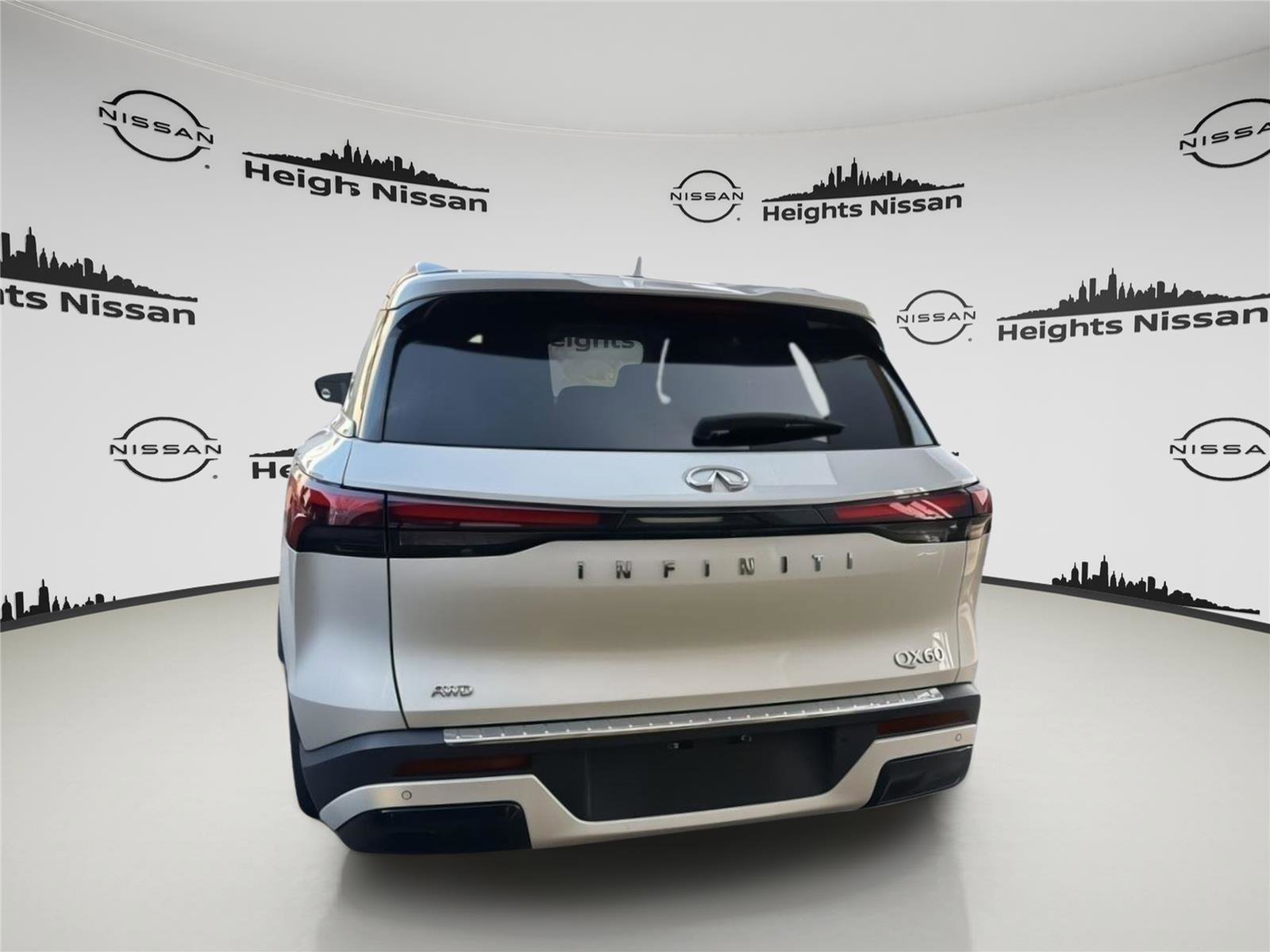 Used 2023 INFINITI QX60 Luxe w/ Cargo Package image 3
