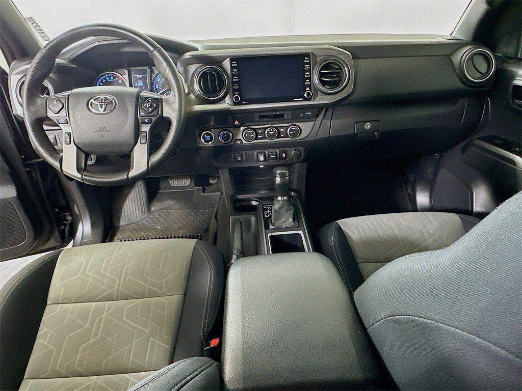 Used 2023 Toyota Tacoma TRD Off-Road image 16