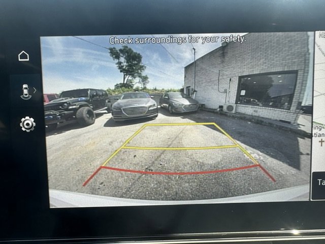 Used 2024 Hyundai Elantra SEL FWD image 24