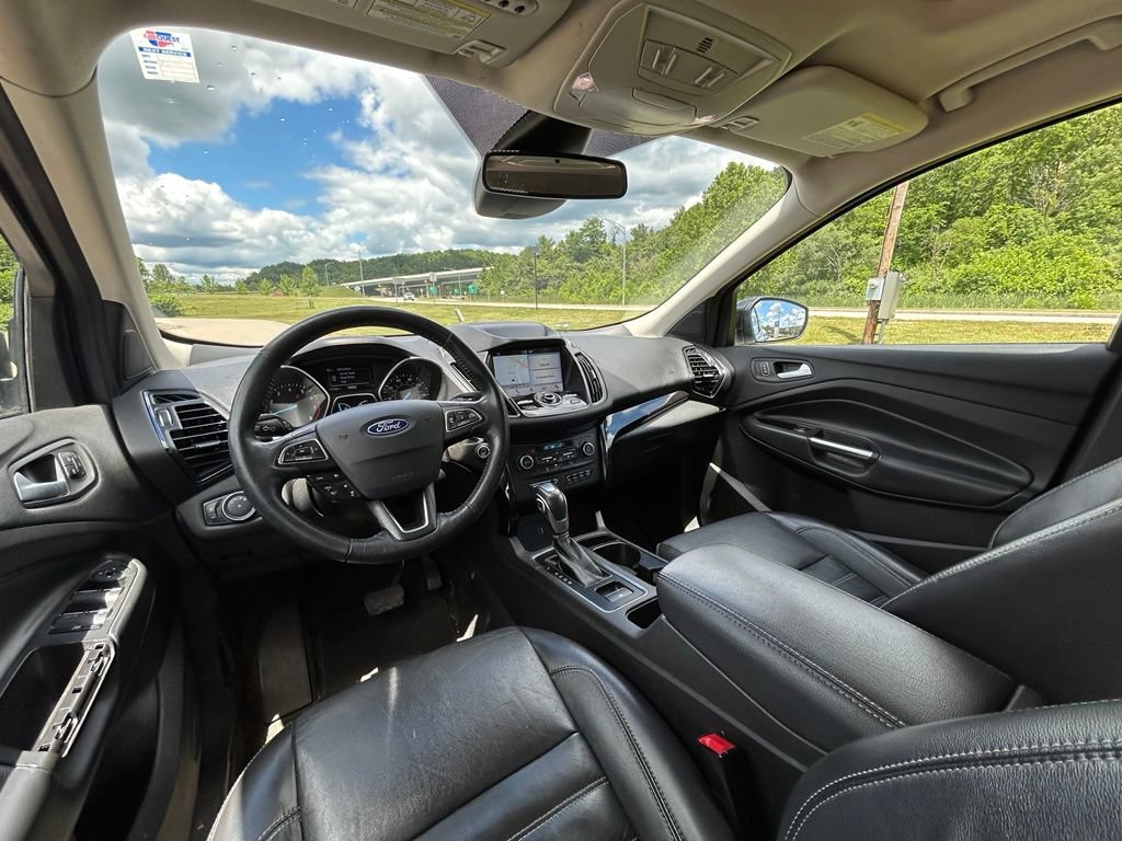 Used 2019 Ford Escape Titanium FWD image 6