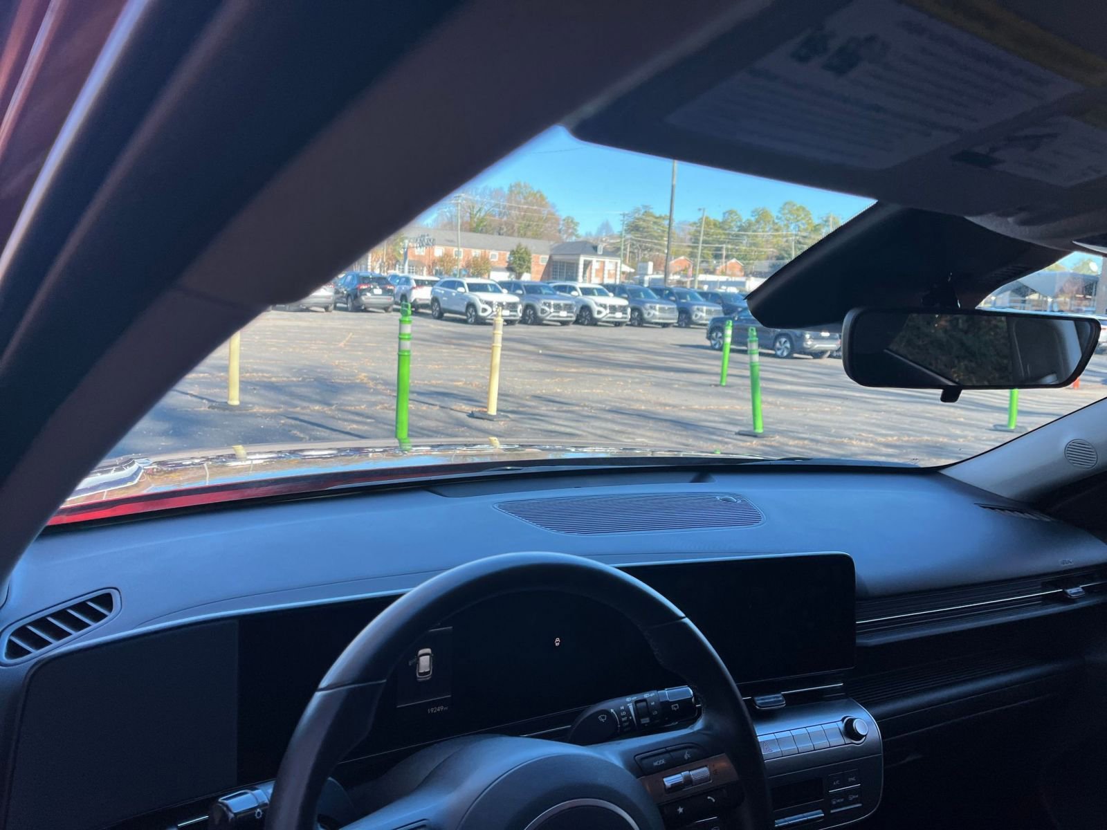 Used 2025 Hyundai Kona SEL image 33