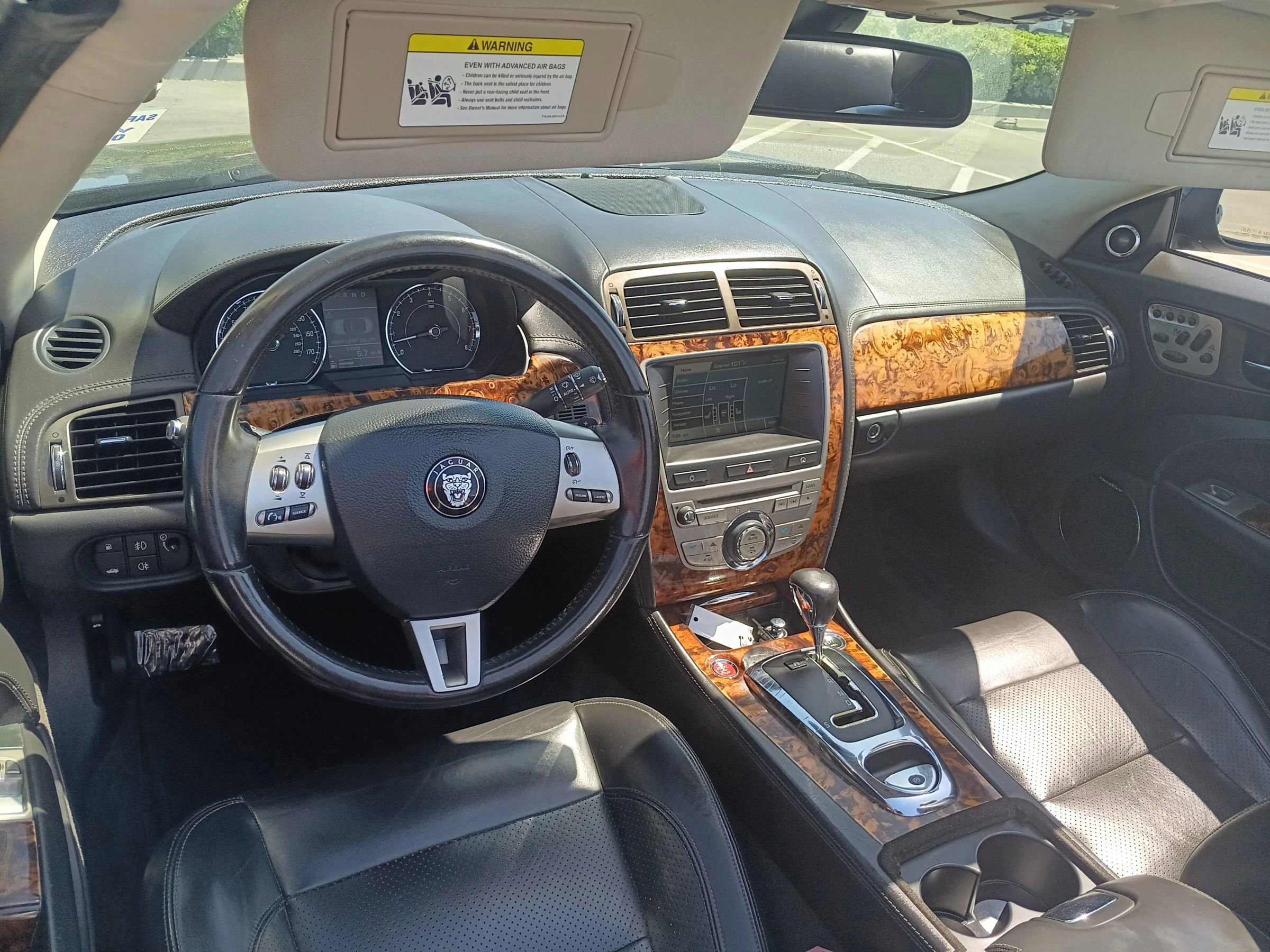 Used 2009 Jaguar XK Convertible image 22