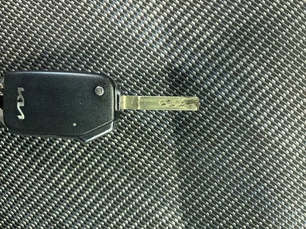 Certified 2024 Kia Seltos LX image 29