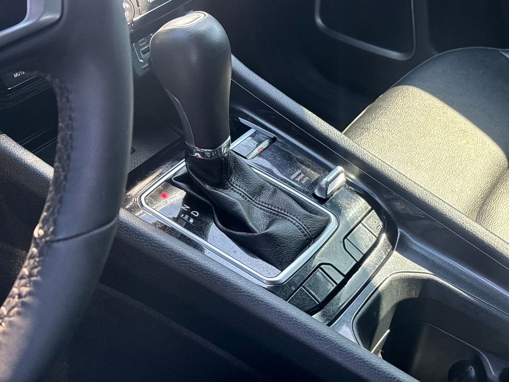 Used 2024 Jeep Compass Latitude image 9