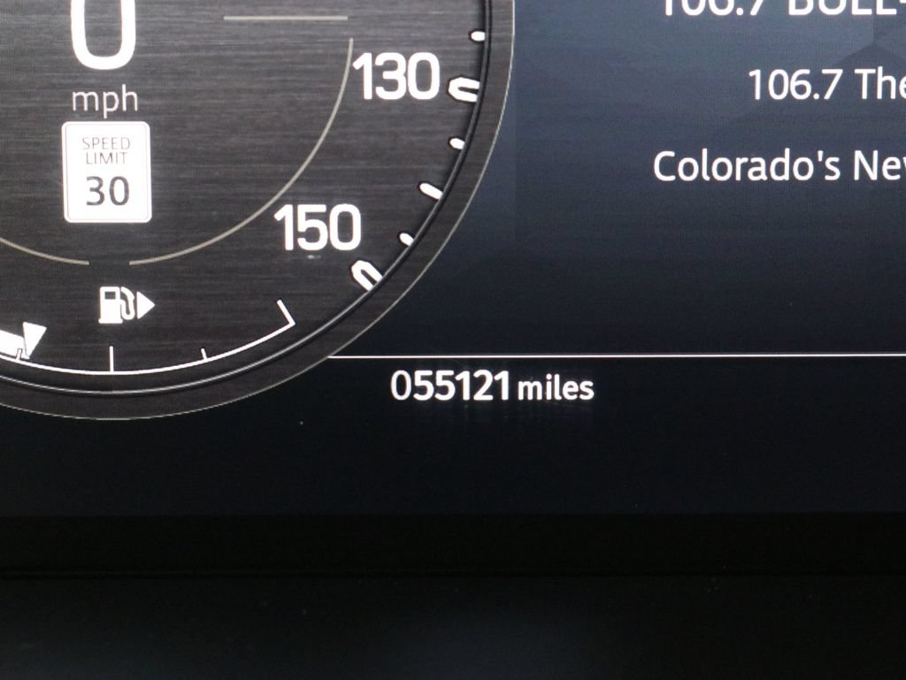 Used 2023 Land Rover Defender 110 X-Dynamic SE AWD/4WD image 23