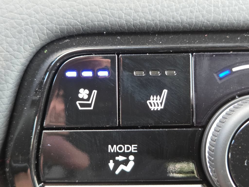New 2026 Honda Pilot Black Edition image 5