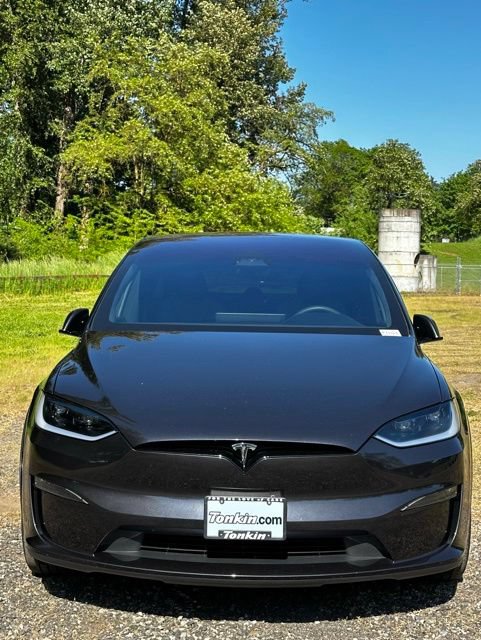 Used 2024 Tesla Model X AWD/4WD image 3