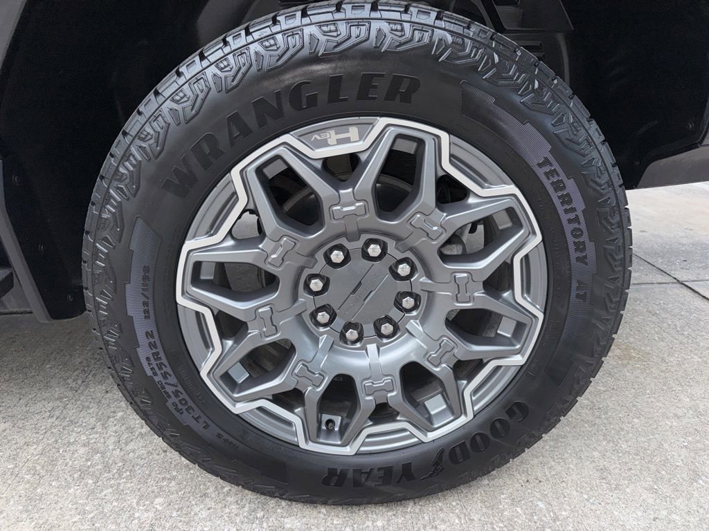 Used 2025 GMC Hummer EV 3X AWD/4WD image 58