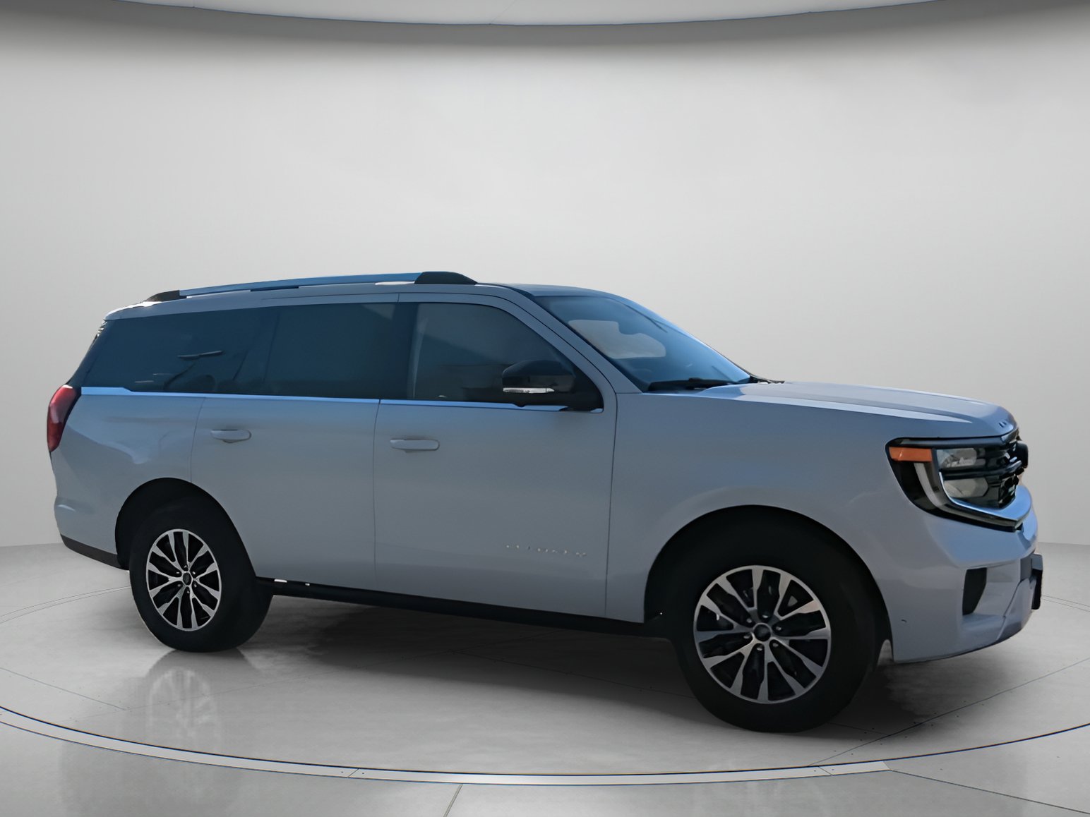 Certified 2025 Ford Expedition Platinum image 34