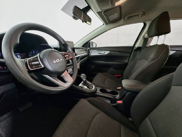 Used 2023 Kia Forte LX FWD image 18