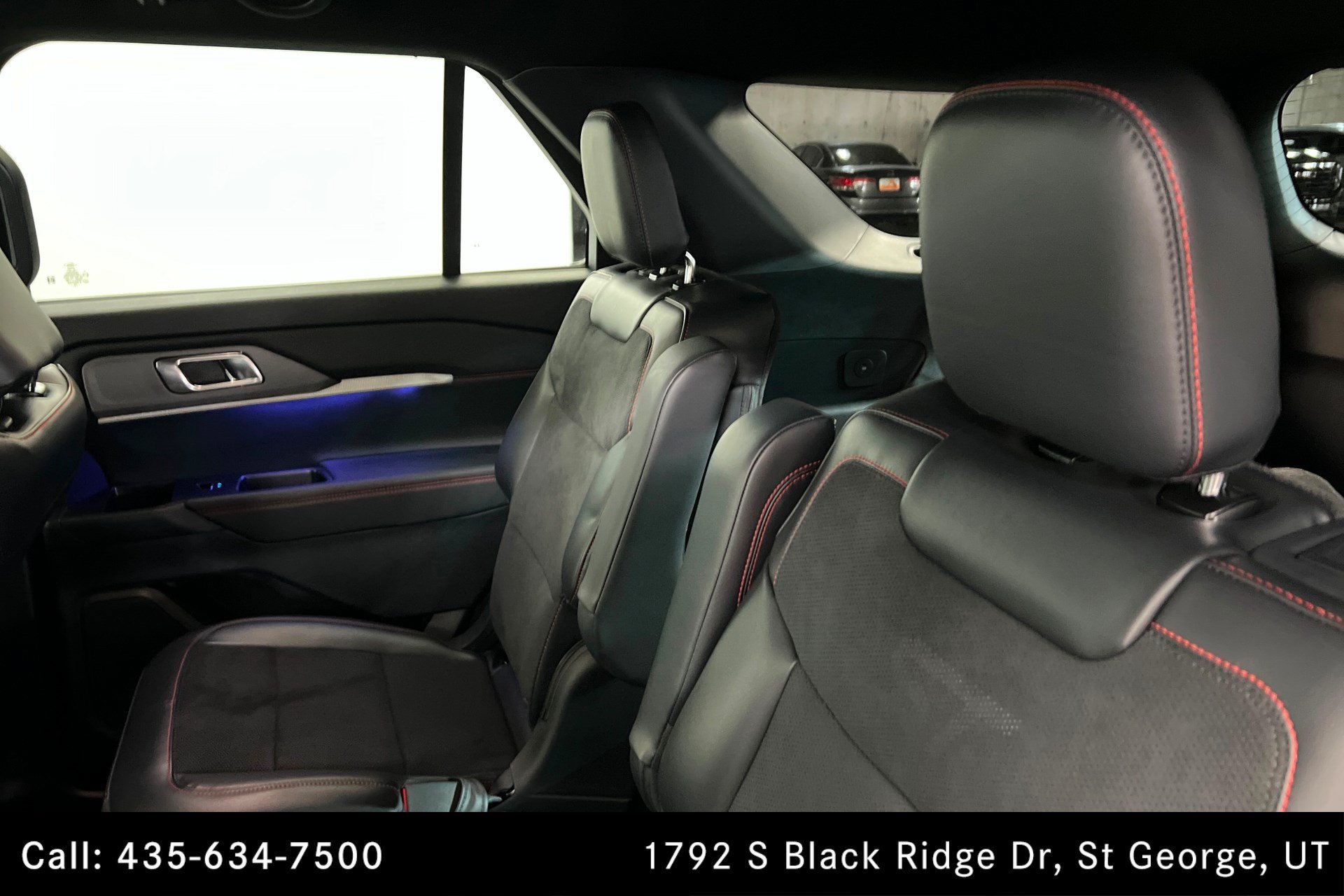 Used 2025 Ford Explorer ST AWD/4WD image 21
