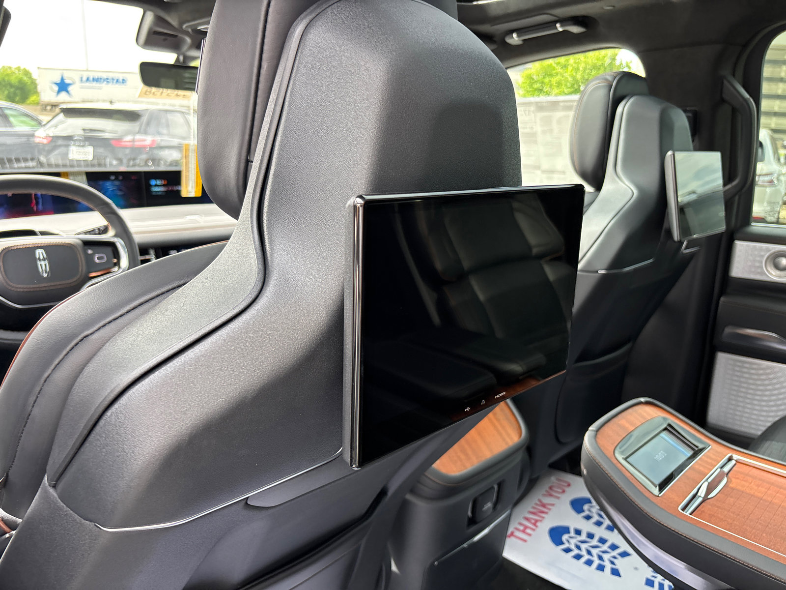 New 2025 Lincoln Navigator L Black Label image 34