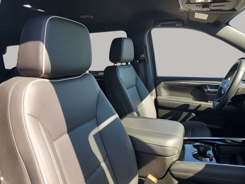 Used 2025 Chevrolet Tahoe Premier image 15