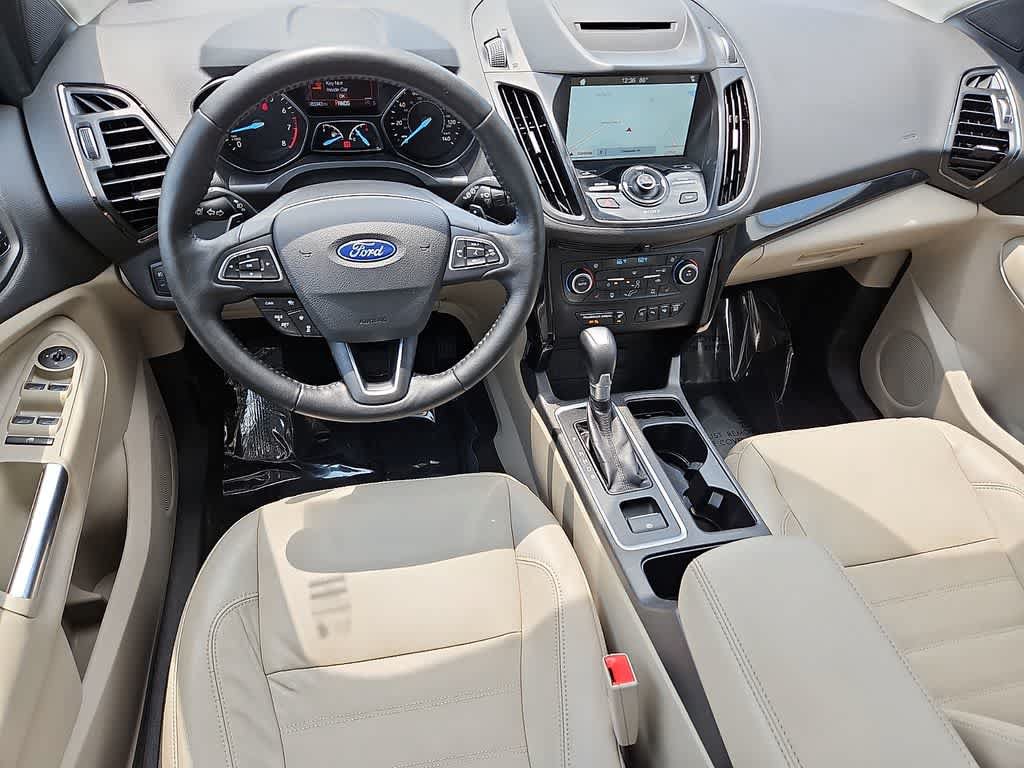 Used 2018 Ford Escape Titanium w/ Ford Safe & Smart Package AWD/4WD image 10