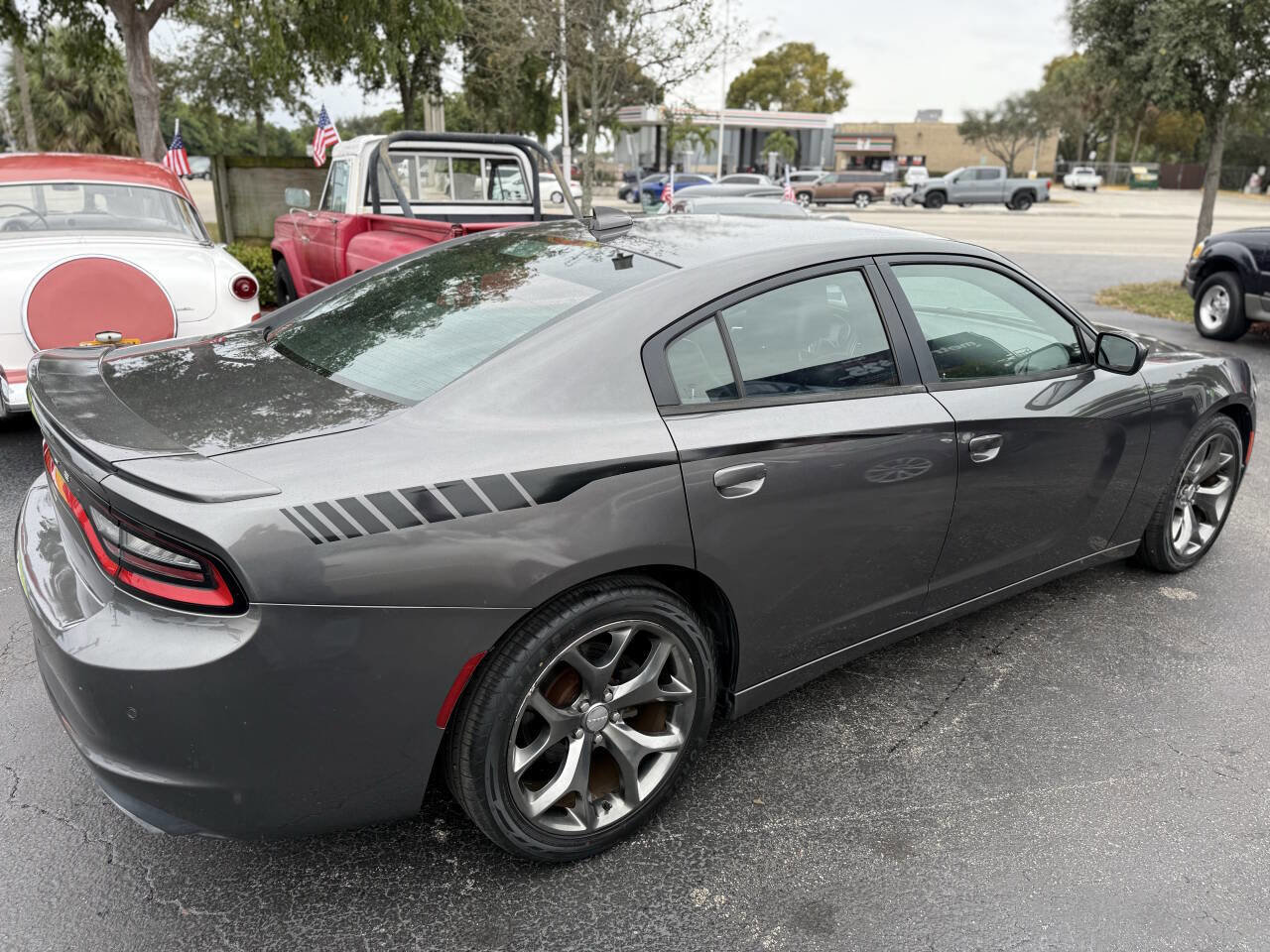 Used 2016 Dodge Charger SXT w/ Rallye Group RWD image 5