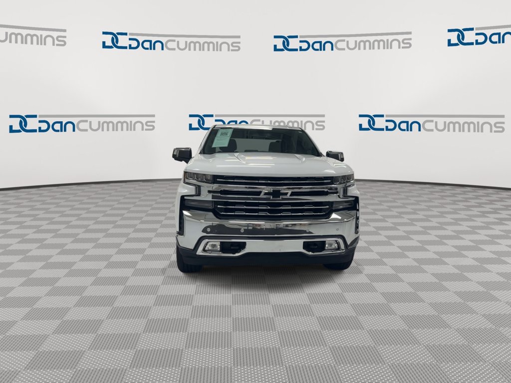 Used 2019 Chevrolet Silverado 1500 LTZ AWD/4WD image 3