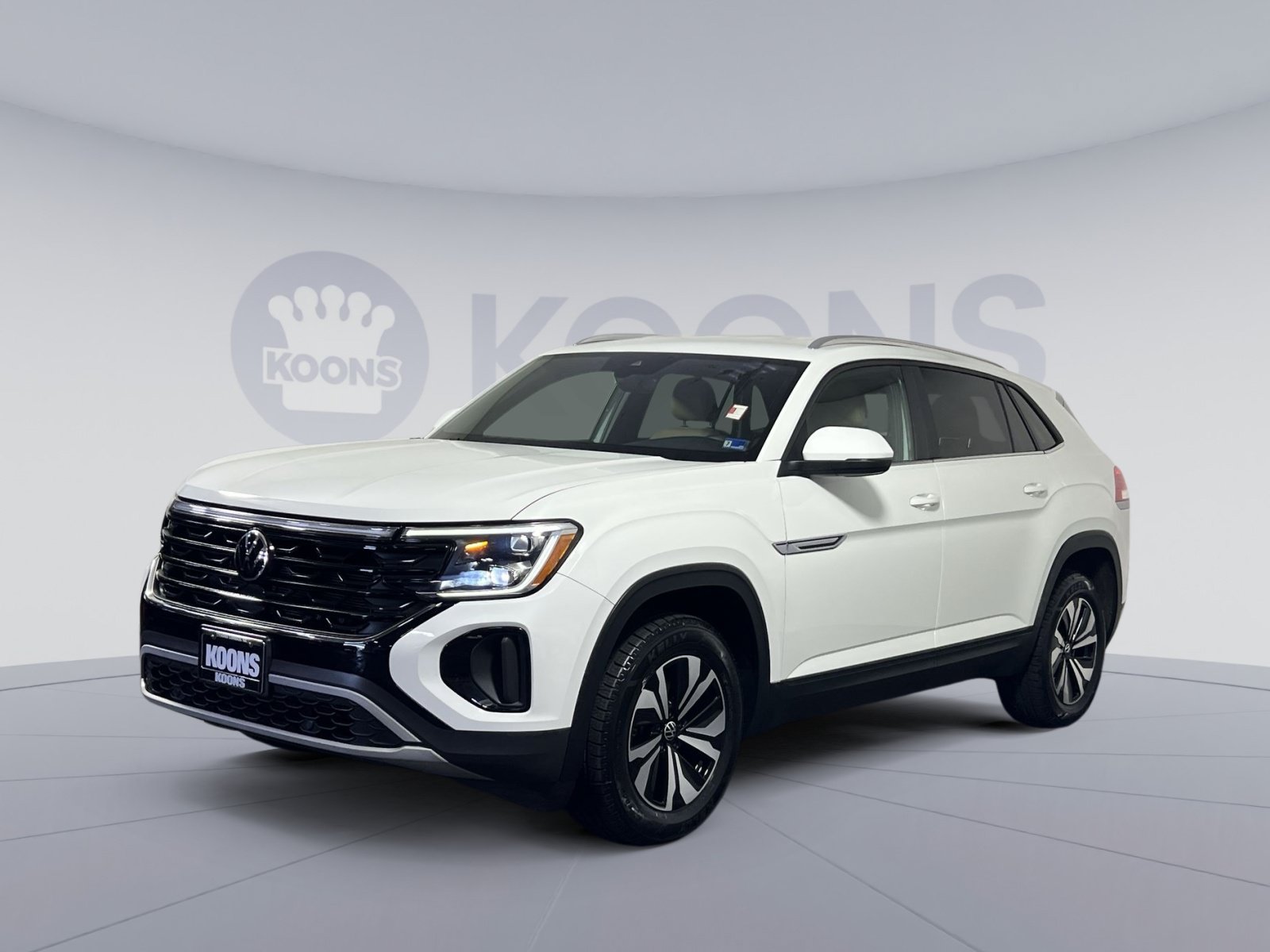 Used 2024 Volkswagen Atlas Cross Sport SE AWD/4WD image 5